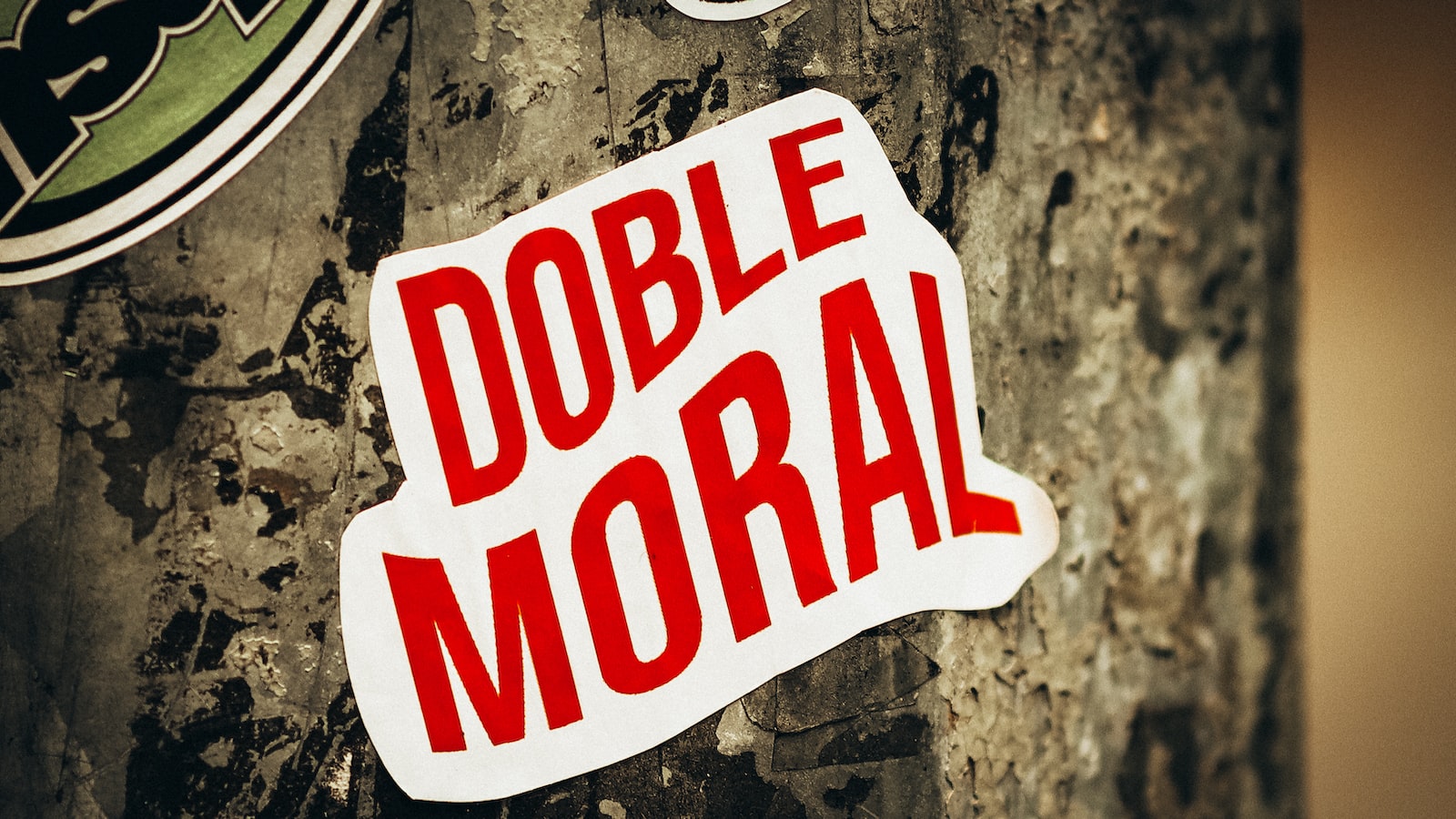 O que significa ser moral?
