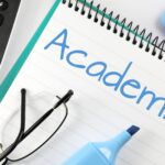 O que significa academic?