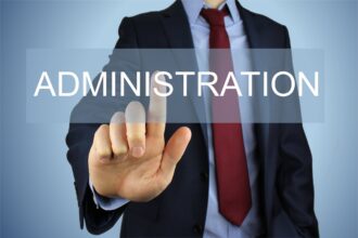 O que significa administration?