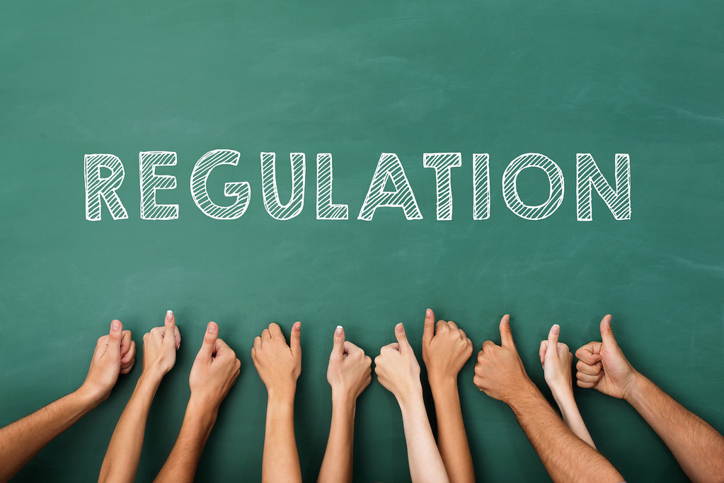 O que significa regulate?